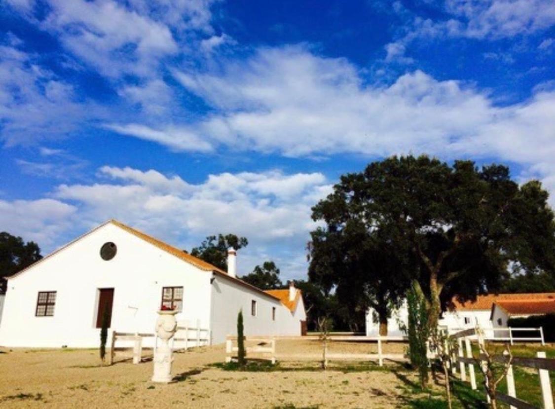 Herdade De Santa Maria Almeirim Exterior foto